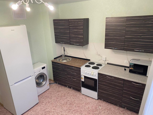 Сдам трехкомнатную (3-комн.) квартиру, Ильгама Шакирова пр-кт, 15, Казань г