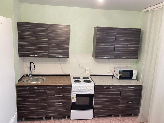 Сдам трехкомнатную (3-комн.) квартиру, Ильгама Шакирова пр-кт, 15, Казань г