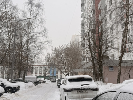 Продам трехкомнатную (3-комн.) квартиру, Дубнинская ул, 46к1, Москва г