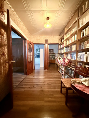 Продам трехкомнатную (3-комн.) квартиру, Дубнинская ул, 46к1, Москва г