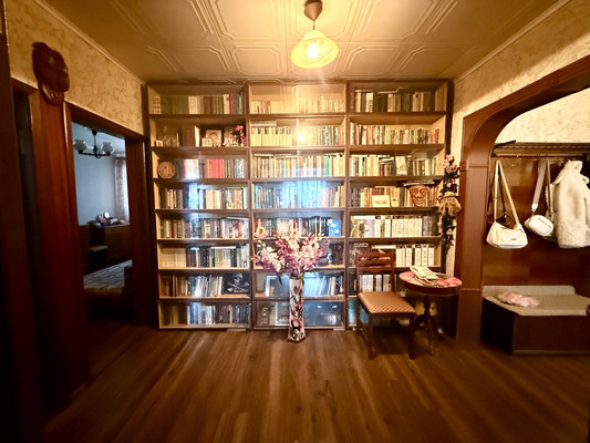 Продам трехкомнатную (3-комн.) квартиру, Дубнинская ул, 46к1, Москва г