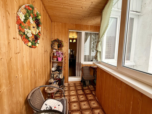 Продам трехкомнатную (3-комн.) квартиру, Дубнинская ул, 46к1, Москва г