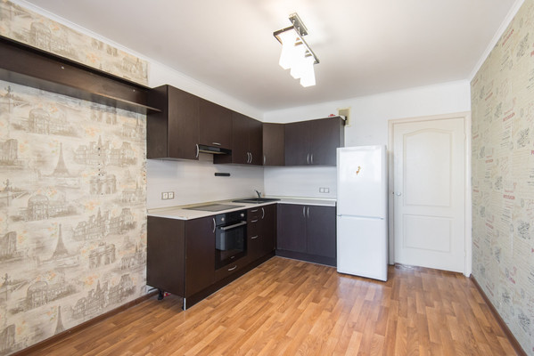 Продам двухкомнатную (2-комн.) квартиру, Петренко ул, 16А, Ростов-на-Дону г