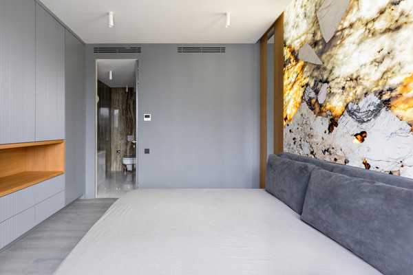 Продам двухкомнатную (2-комн.) квартиру, Ленинградский пр-кт, 36, Москва г