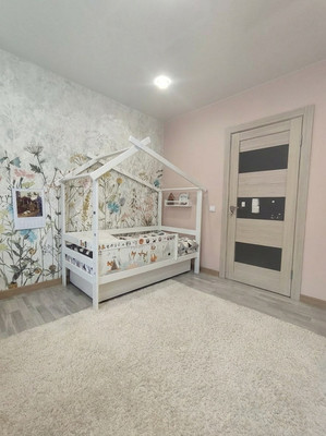 Продам трехкомнатную (3-комн.) квартиру, Александра Курынова ул, 6к1, Казань г