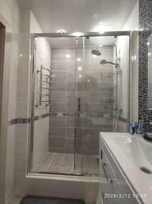 Продам трехкомнатную (3-комн.) квартиру, Александра Курынова ул, 6к1, Казань г