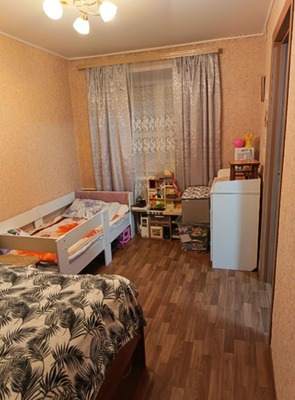 Продам двухкомнатную (2-комн.) квартиру, Демьяна Бедного ул, 42, Фурманов г