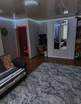 Продам двухкомнатную (2-комн.) квартиру, Демьяна Бедного ул, 42, Фурманов г