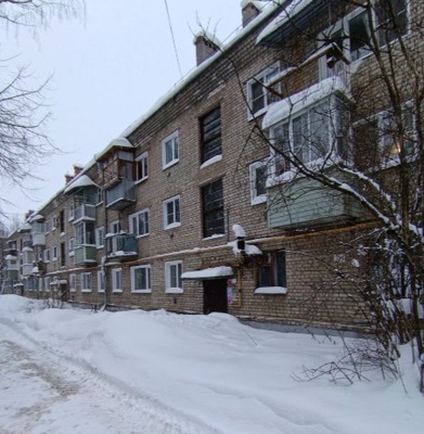 Продам двухкомнатную (2-комн.) квартиру, Демьяна Бедного ул, 42, Фурманов г