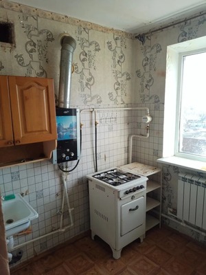 Продам однокомнатную (1-комн.) квартиру, Урожайная ул, 63, Центральной Усадьбы свх Восток п