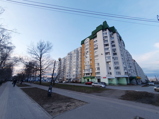 Продам трехкомнатную (3-комн.) квартиру, А.Г. Стаханова ул, 24, Липецк г