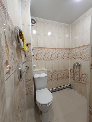 Продам однокомнатную (1-комн.) квартиру, Звездная ул, 15к2, Липецк г