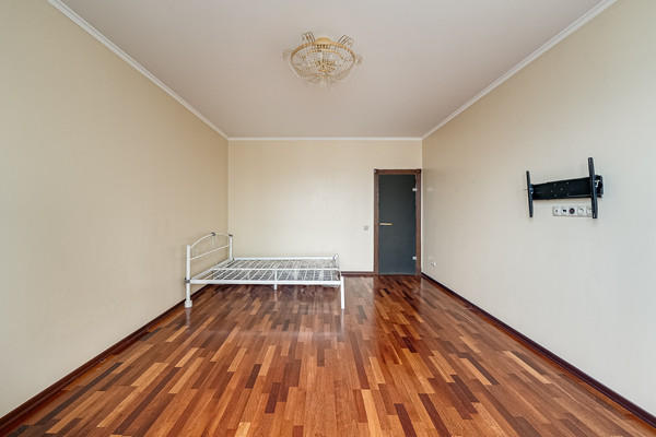 Продам однокомнатную (1-комн.) квартиру, Кастанаевская ул, 45к2, Москва г