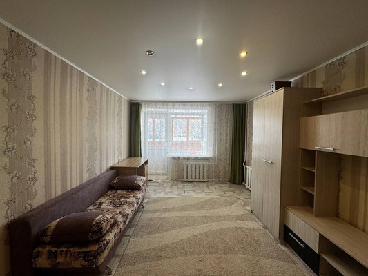 Продам однокомнатную (1-комн.) квартиру, Свердлова ул, 43а, Ишим г