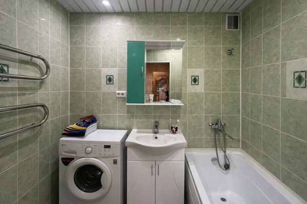 Продам однокомнатную (1-комн.) квартиру, Свердлова ул, 43а, Ишим г