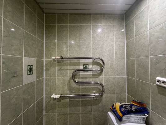 Продам однокомнатную (1-комн.) квартиру, Свердлова ул, 43а, Ишим г