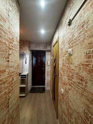 Продам однокомнатную (1-комн.) квартиру, Свердлова ул, 43а, Ишим г