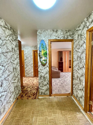 Продам двухкомнатную (2-комн.) квартиру, Карла Маркса ул, 60кб, Ишим г