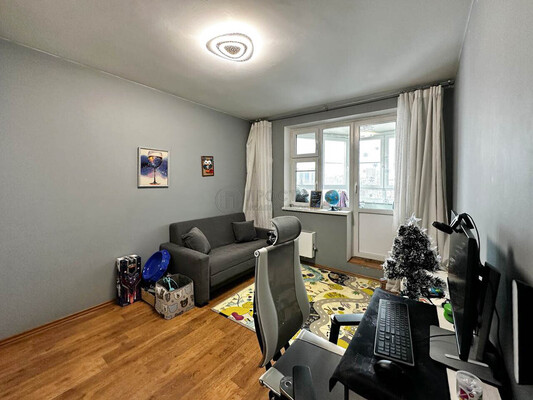 Продам двухкомнатную (2-комн.) квартиру, Садовая ул, 19, Путилково д