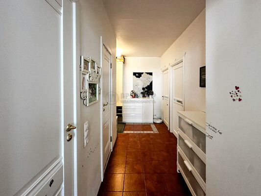 Продам двухкомнатную (2-комн.) квартиру, Садовая ул, 19, Путилково д