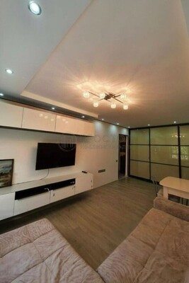 Продам однокомнатную (1-комн.) квартиру, Генерала Тюленева ул, 35, Москва г