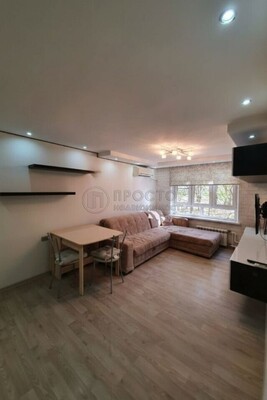 Продам однокомнатную (1-комн.) квартиру, Генерала Тюленева ул, 35, Москва г