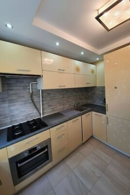 Продам однокомнатную (1-комн.) квартиру, Генерала Тюленева ул, 35, Москва г