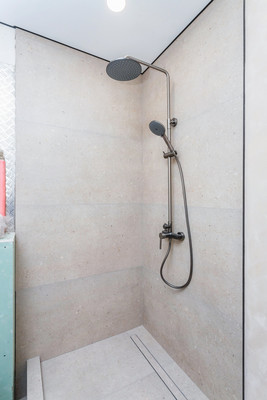 Продам однокомнатную (1-комн.) квартиру, Наставников ул, 14, Краснодар г