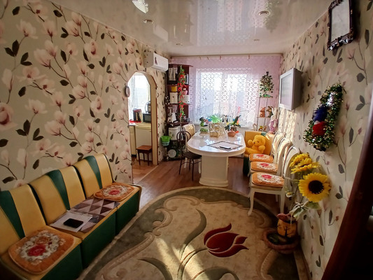 Продам трехкомнатную (3-комн.) квартиру, Ленина ул, 9, Дунай п