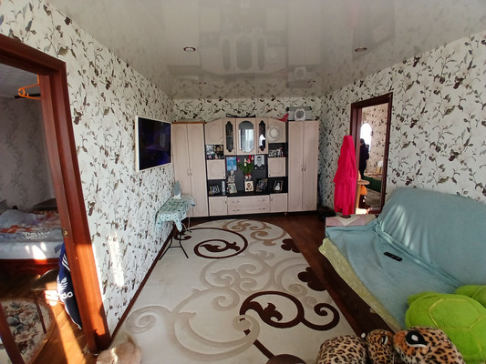 Продам трехкомнатную (3-комн.) квартиру, Ленина ул, 9, Дунай п