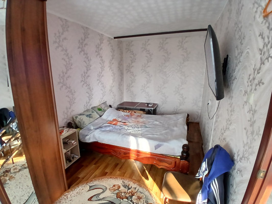 Продам трехкомнатную (3-комн.) квартиру, Ленина ул, 9, Дунай п