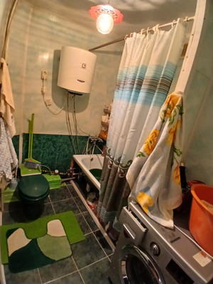 Продам трехкомнатную (3-комн.) квартиру, Ленина ул, 9, Дунай п