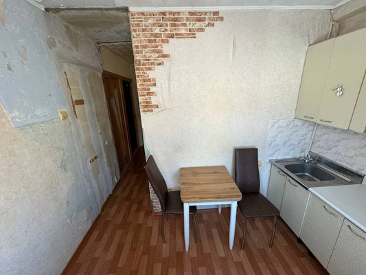 Продам двухкомнатную (2-комн.) квартиру, Победы пр-кт, 11, Амурск г