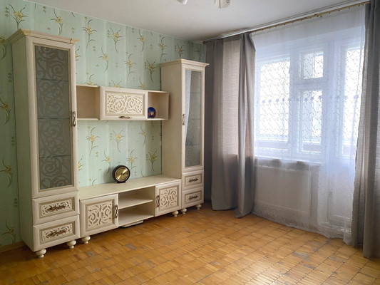 Продам двухкомнатную (2-комн.) квартиру, Ленина ул, 14, Костомукша г