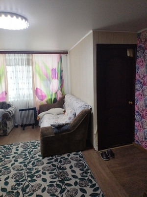 Продам двухкомнатную (2-комн.) квартиру, Северная ул, 3, Алексин г