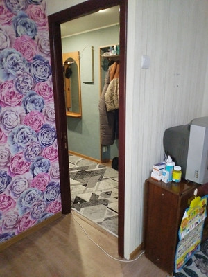 Продам двухкомнатную (2-комн.) квартиру, Северная ул, 3, Алексин г