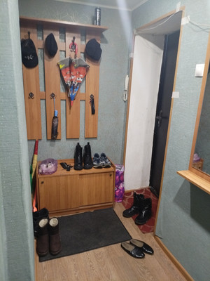 Продам двухкомнатную (2-комн.) квартиру, Северная ул, 3, Алексин г