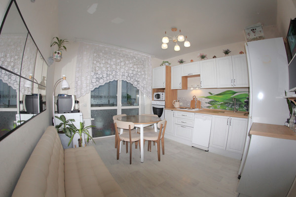 Продам трехкомнатную (3-комн.) квартиру, Оханская ул, 29, Пермь г