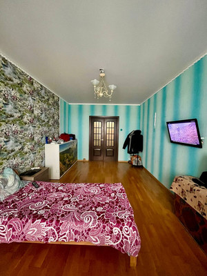 Продам трехкомнатную (3-комн.) квартиру, Лесной снт, 7к3, Подольской машинно-испытательной станции п