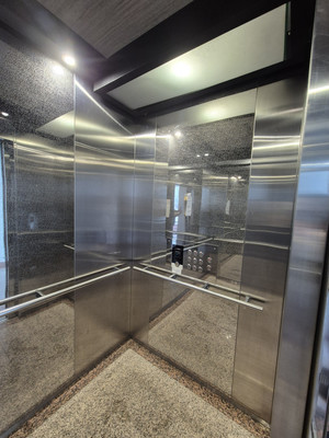 Продам трехкомнатную (3-комн.) квартиру, Комсомольская ул, 271Ак1, Южно-Сахалинск г