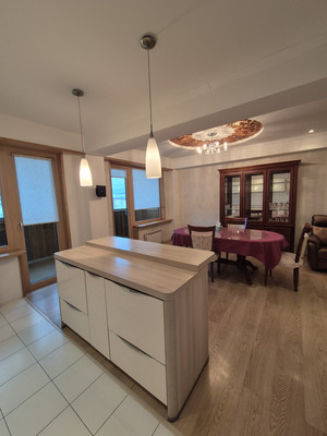 Продам трехкомнатную (3-комн.) квартиру, Комсомольская ул, 271Ак1, Южно-Сахалинск г