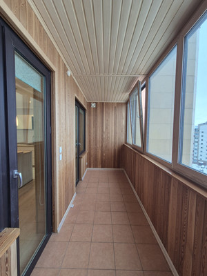 Продам трехкомнатную (3-комн.) квартиру, Комсомольская ул, 271Ак1, Южно-Сахалинск г