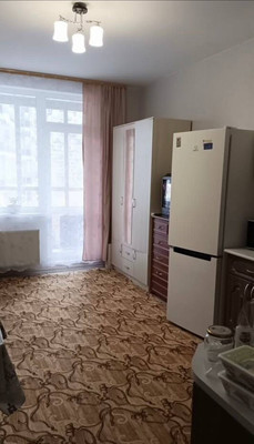 Продам однокомнатную (1-комн.) квартиру, Воронцовский б-р, 11к4, Бугры п