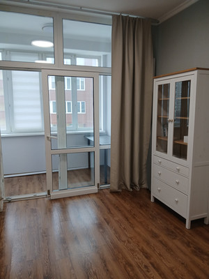 Продам однокомнатную (1-комн.) квартиру, Березовая ул, 9, Заречье рп