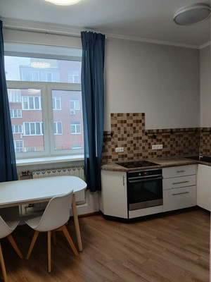 Продам однокомнатную (1-комн.) квартиру, Березовая ул, 9, Заречье рп