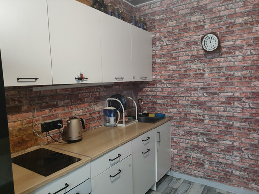 Продам однокомнатную (1-комн.) квартиру, Заречная ул, 10, Парголово п