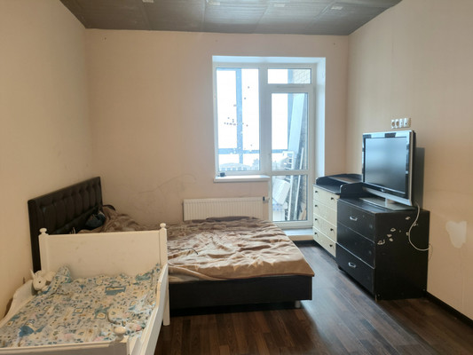 Продам однокомнатную (1-комн.) квартиру, Заречная ул, 10, Парголово п