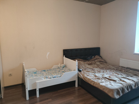 Продам однокомнатную (1-комн.) квартиру, Заречная ул, 10, Парголово п