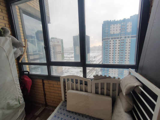 Продам однокомнатную (1-комн.) квартиру, Заречная ул, 10, Парголово п