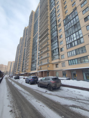 Продам однокомнатную (1-комн.) квартиру, Заречная ул, 10, Парголово п